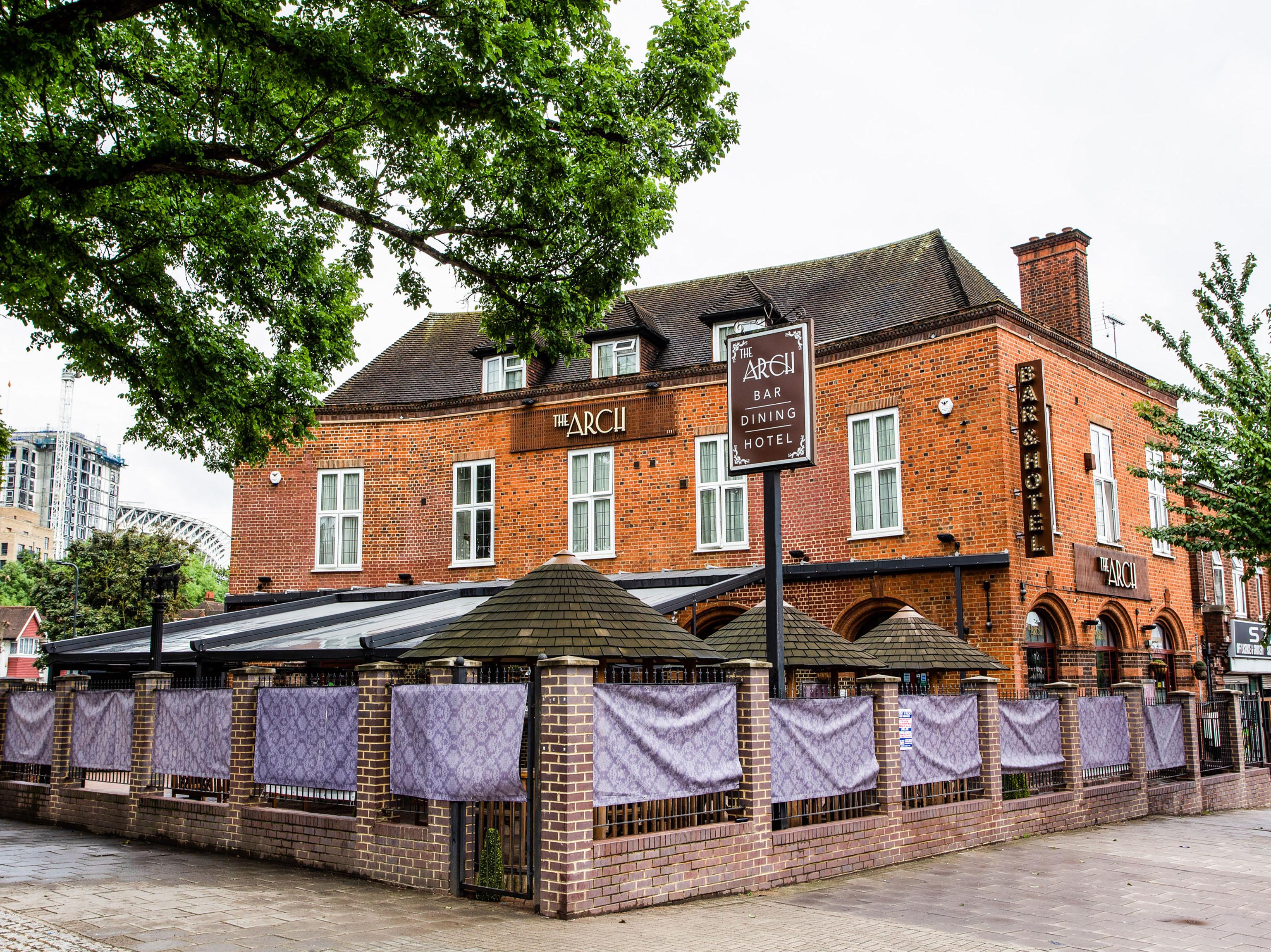 Oyo The Arch, Wembly Stadium Hotel Лондон Екстериор снимка